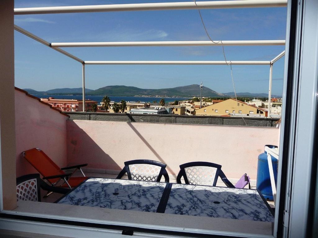 شقة Favola Di Continentsardinia ألغيرو الغرفة الصورة